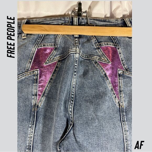 FREE PEOPLE THUNDERBIRD FLARE JEANS IN PURPLE NEW NWT - Picture 7 of 11